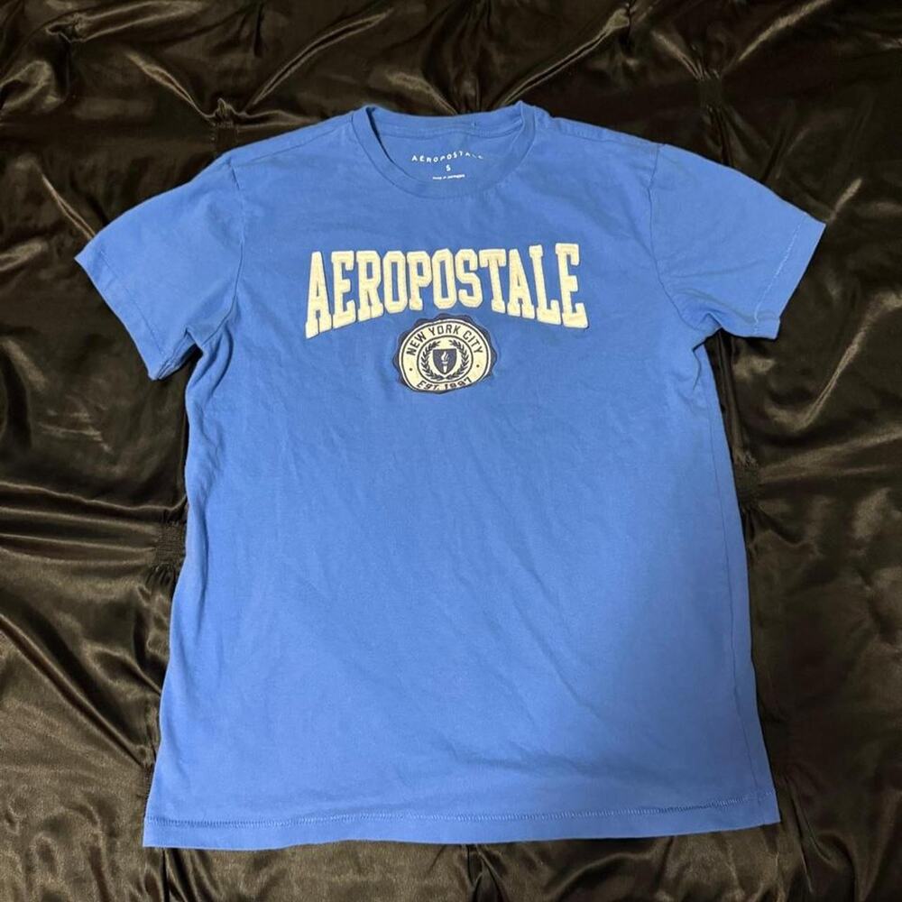 Blue aeropostale t shirt